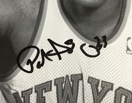 Patrick Ewing New York Knicks HOFer Signed Autograph 8.5x11 Photo JSA COA TOUGH - Picture 2 of 3
