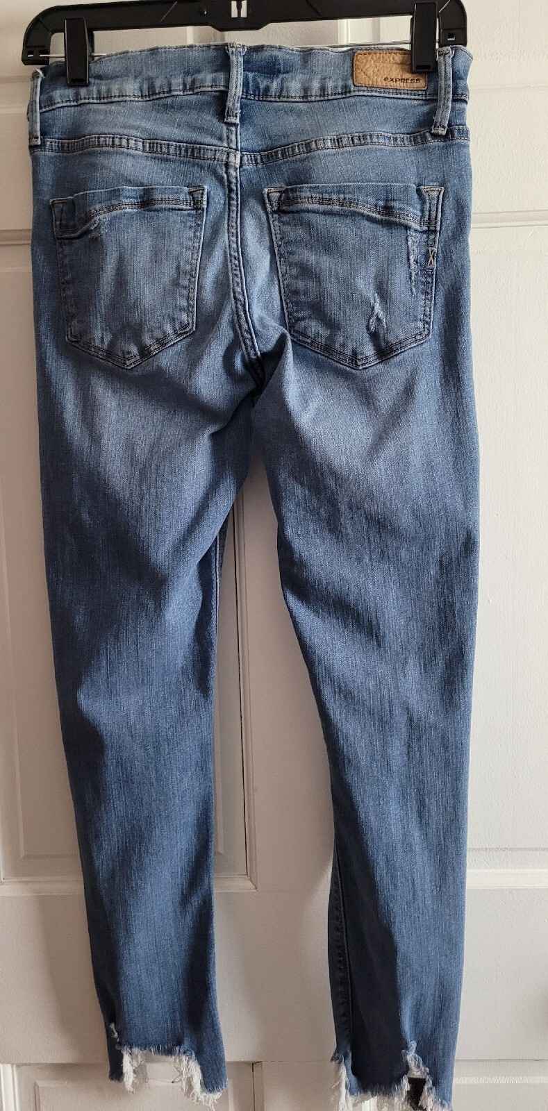 Express Stretch Performance Ripped Distressed Mid… - image 4