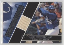 2004 Topps Traded and Rookies Transactions Relics Juan Gonzalez #TT-JG 2rz