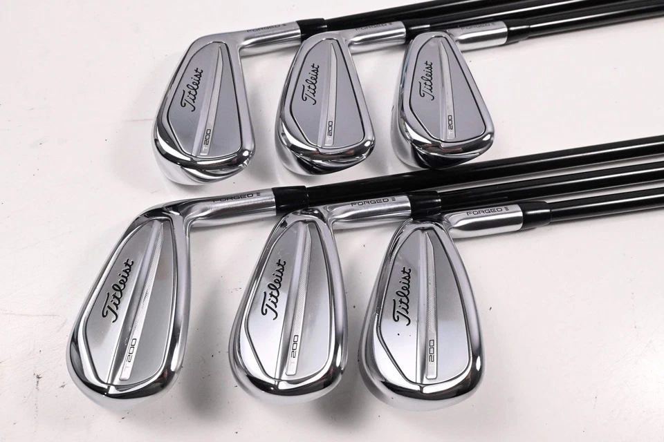 Titleist T200 2023 Irons / 5-PW / Stiff Flex Tensei AV Red AM(2) Shafts - Image 2 of 4