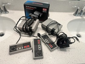 Nintendo NES Console 620 Built-In Games Controllers HDMI 1080p NTSC/PAL Gray Red