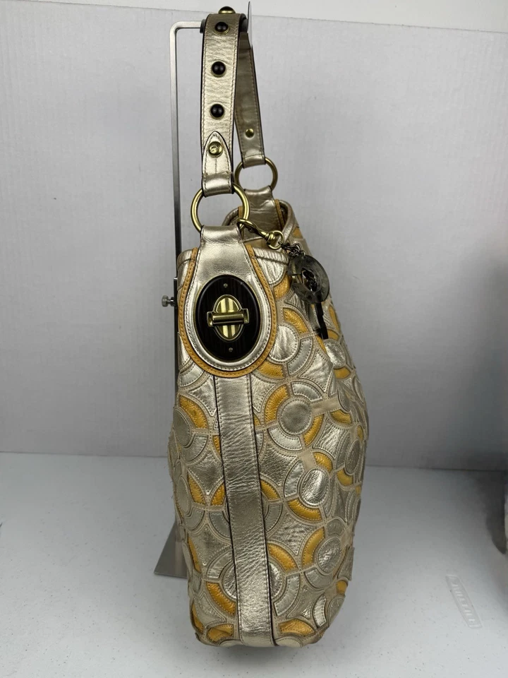 Vintage Coach Kristin Gold Metallic Leather Hobo Cut Out Logo Large Shoulder Bag - Image 4 of 4