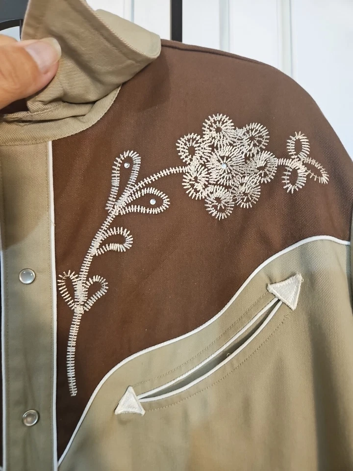 Camisa De Colección Libélula Para Hombres XL Bordada Musical Perla Broches Perfecto Estado @V Foto 4 de 4