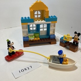 Lego Duplo Disney Junior #10827 Mickey & Friends Beach House Set Yellow Roof