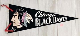 1950s CHICAGO BLACK HAWKS HOCKEY VINTAGE LARGE 29 INCH PENDANT LOT #107