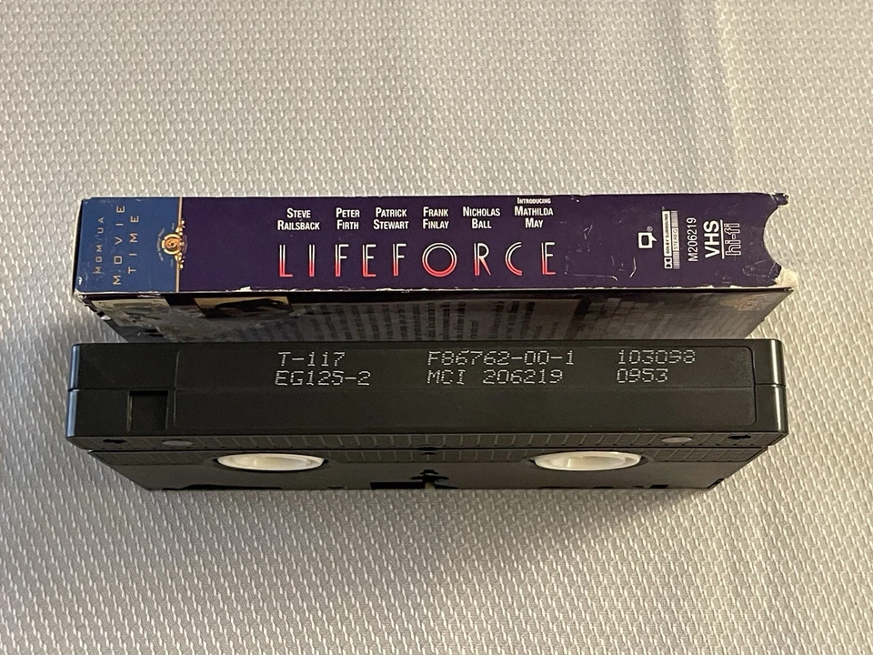 Lifeforce 1985 VHS Rare Sci-Fi Horror FREE SHIPPING!! - Image 3 of 4