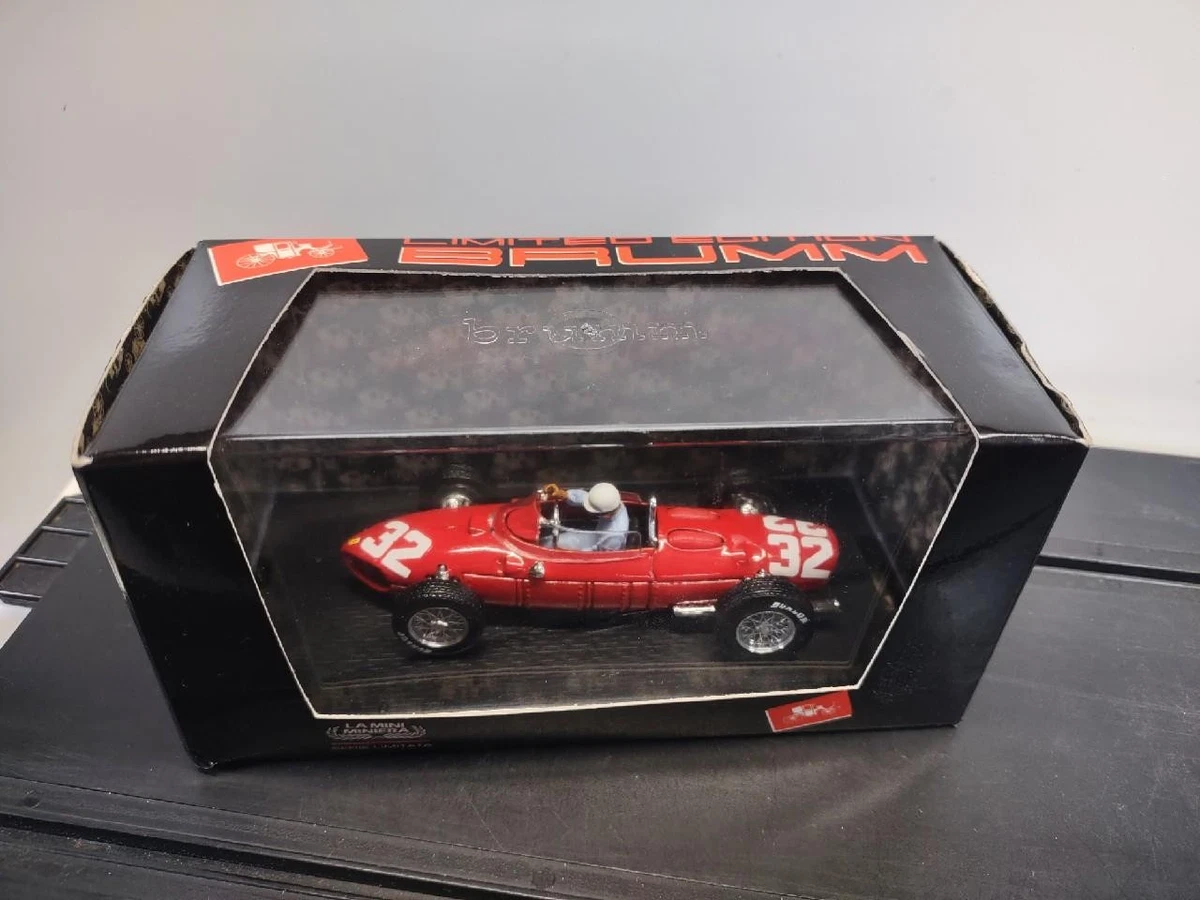1/43 CONRAD トランスポーター・BRUMMレースカー3台 1/43 CONRAD