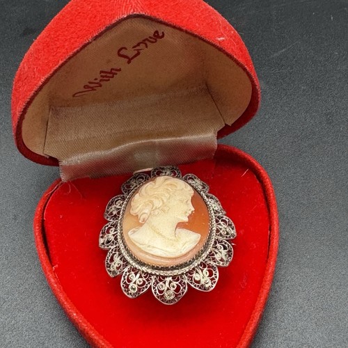 Antique 900 Silver Filigree Cameo Brooch /Pendant Hand-Carved Shell, Convertible - Picture 4 of 13