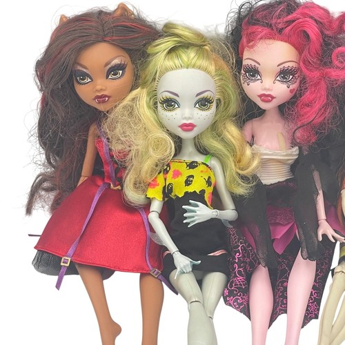 Juego de 4 muñecas Monster High, Claudeen Wolf, Ghoulia Yelps, Draculaura, Skelita - Imagen 7 de 15