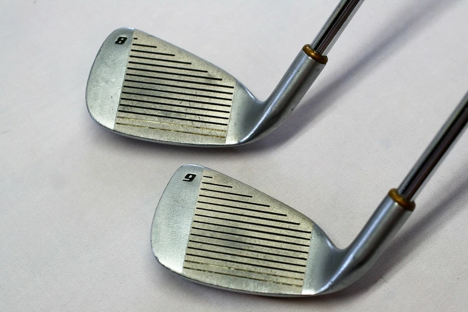 Palos de golf para damas y mujeres Excalibur #8 y 9 hierro baja flexibilidad varilla de acero livianos Foto 4 de 4