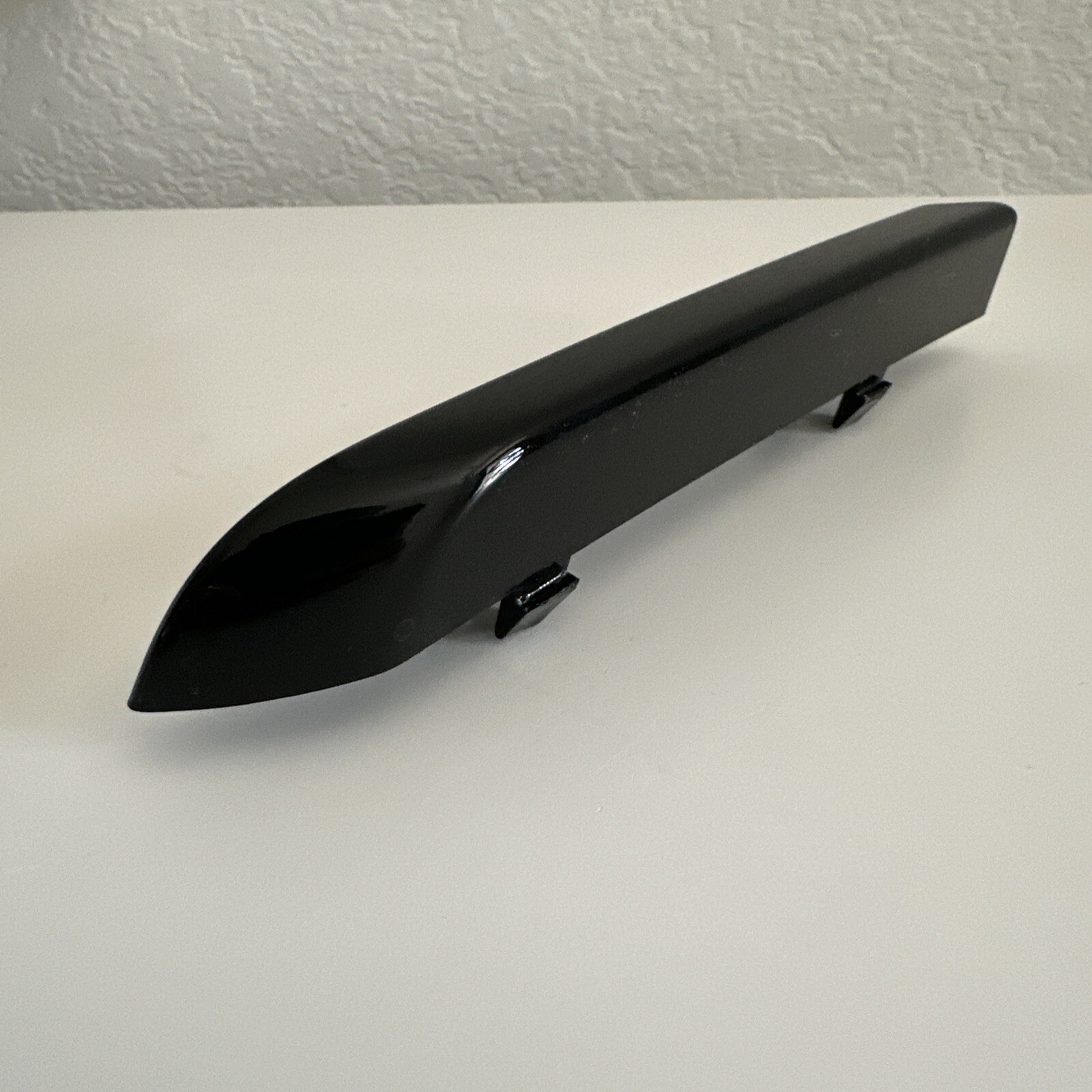 MCLAREN 650S REAR BUMPER TRIM COVER LH LEFT SIDE P/N: 11A3173CP OEM
