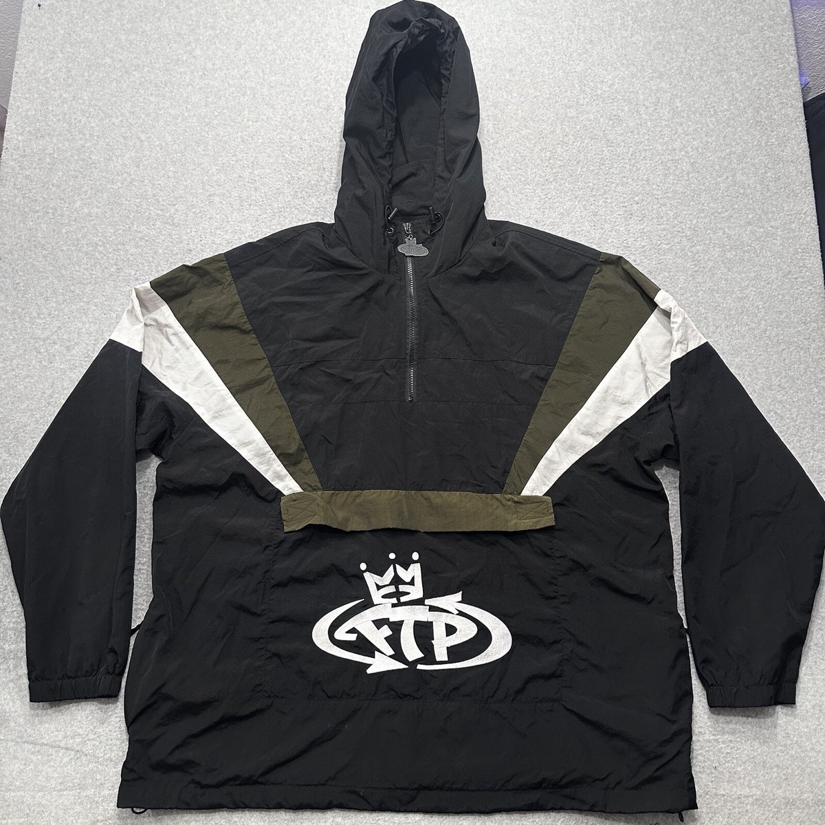 FTP nation track jacket トラックジャケット FTP Men's Black Nation Nylon Pullover Hooded Track Jacket