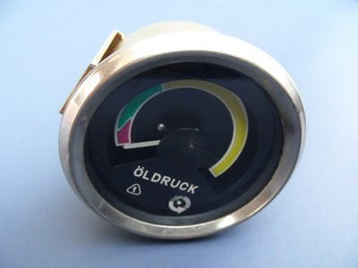 unbenutzte originale DDR Öldruckanzeige IFA L50 W50 Robur Traktor