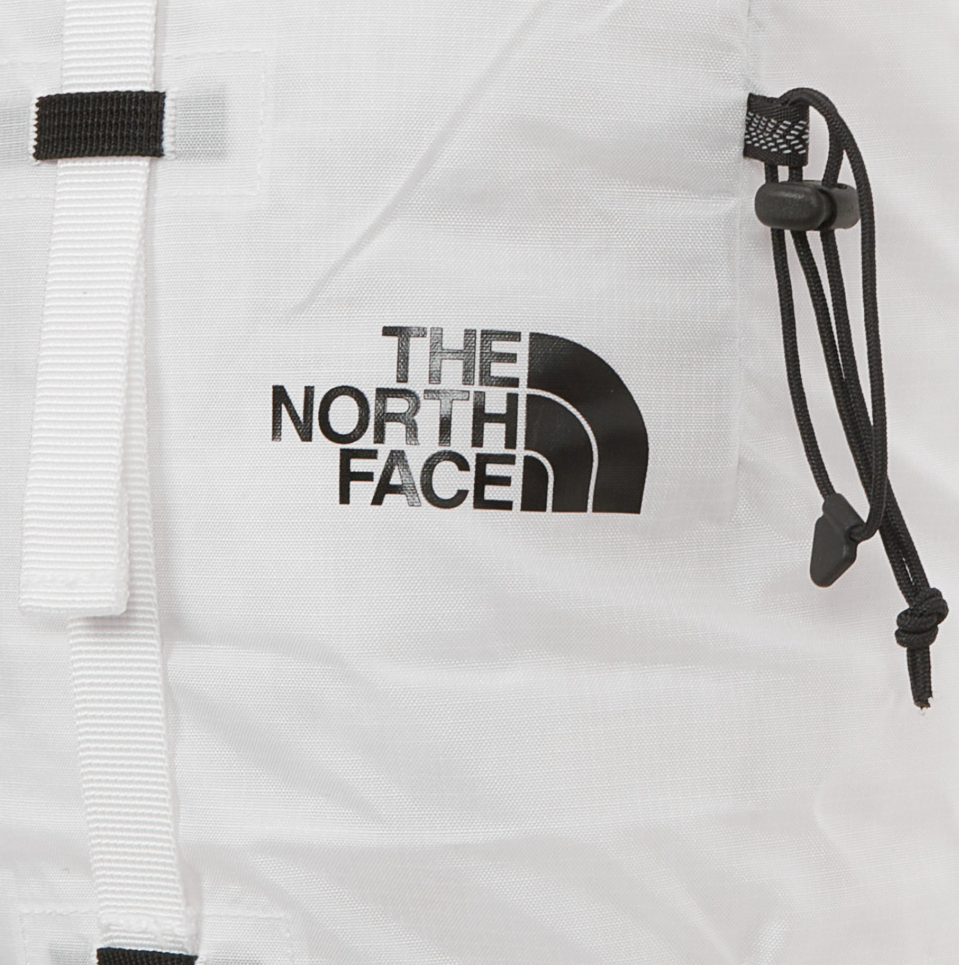The North Face VERTO 18 Backpack Outdoor Hiking Sports Bag White