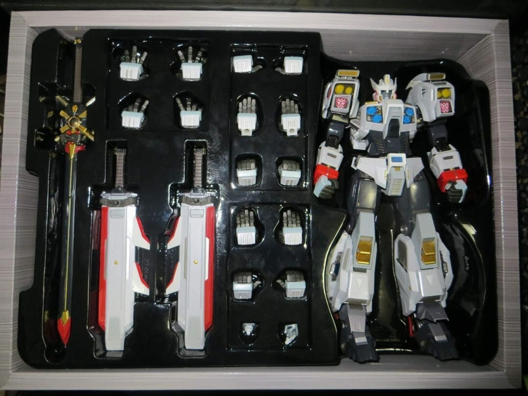 Transformers Kuro Kara Kuri #01 DRIFT BY FLAME TOYS Action Transformers Kuro Kara Kuri #01 DRIFT BY FLAME TOYS Action