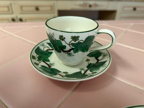 Wedgwood Napoleon Ivy Demitasse Pot cups &saucers ~Queen's Ware~made in England - Picture 11 of 15