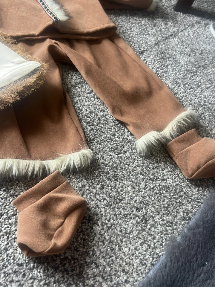 Disfraz indio PIEL completo con botín sin usar aprox. Talla 3 Meses, Infantil Foto 4 de 4