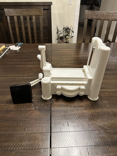 Paderno Tri-Blade Spiral Vegetable Slicer