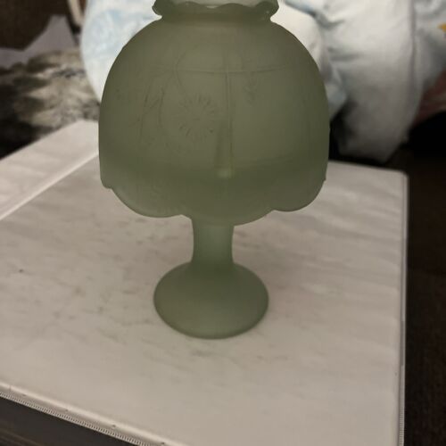 VINTAGE Light Green SATIN FROSTED GLASS FAIRY LAMP TEA LIGHT CANDLE HOLDER