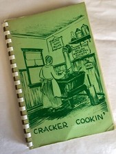Vintage Cracker Cookin Cookbook - Peace River...