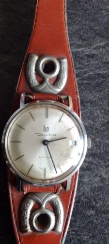 ancienne montre vintage Lip Dauphine date Mécanique - Zdjęcie 1 z 8