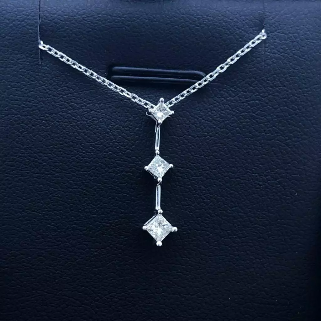14k White Gold Diamonds Round 3 Stone Princess Cut Design Pendant Necklace