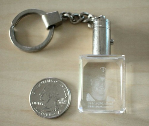 Justin Morneau Minnesota Zwillinge beleuchtetes Glas Schlüsselanhänger Schlüsselring #30495 - Bild 4 von 4