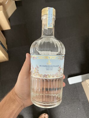 Buckingham Palace Gin 0,7 L; Seltene Abfüllung aus 2022 - Gin - Queen Elizabeth
