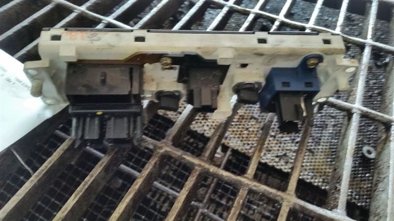 Heat Cool Climate Temperature Control Front 4 Door Fits 98