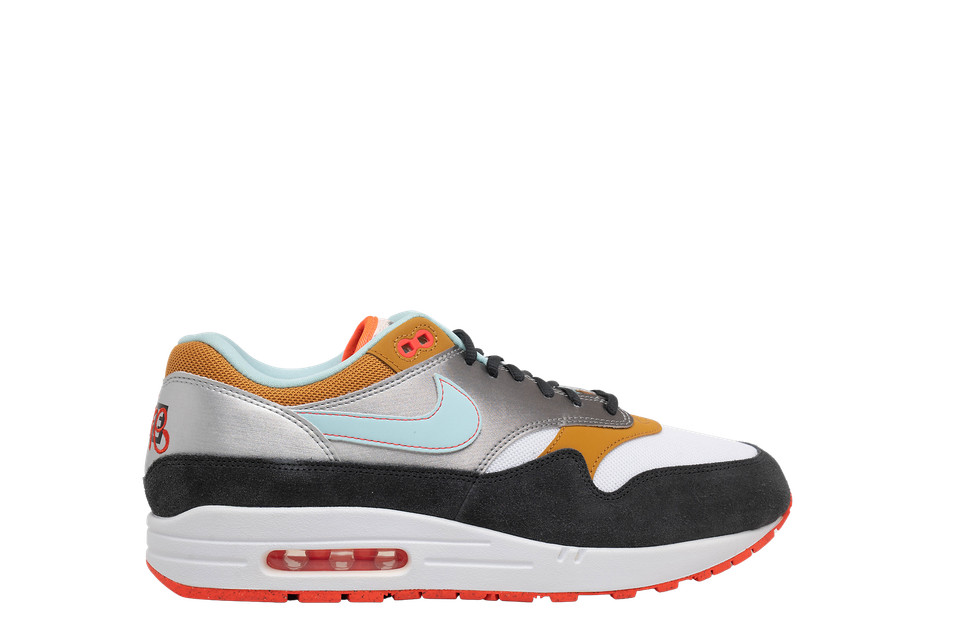 nike air max 1 graffiti logo