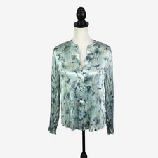 Vince Crushed Satin V Neck Blouse Size M Button Front Floral Pale Lagoon Pleated