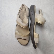 SAS Womens 7.5 W Sandal J8347717 Champagne Gold Leather Comfort Made in USA