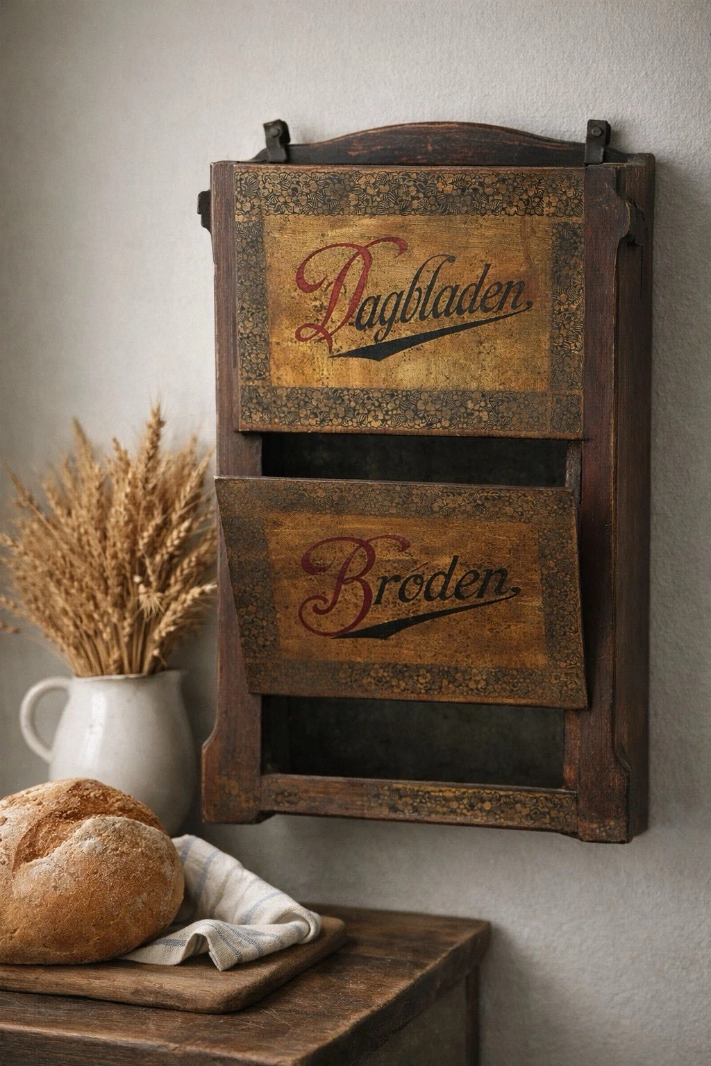 Vintage Wooden Bread Box Wall Cabinet Rustic European Kitchen- Dagbladen Broden