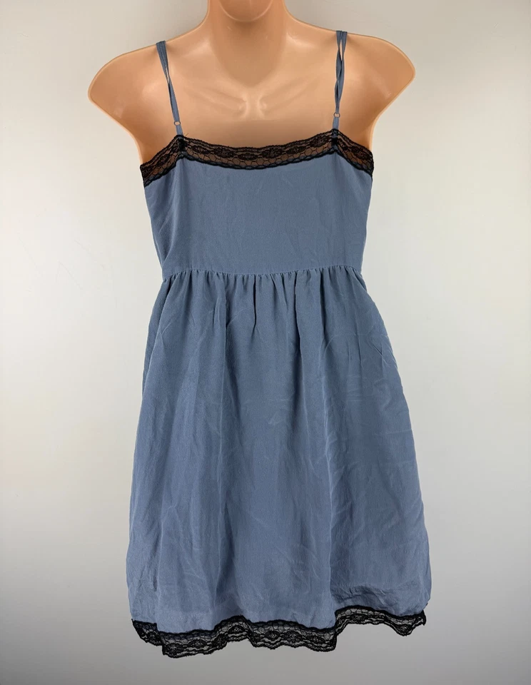 Vestido De Colección Forever 21 M Cremallera Frontal Negro Encaje Ribete Babydoll Caprichoso Gótico Grunge Y2K Foto 3 de 4