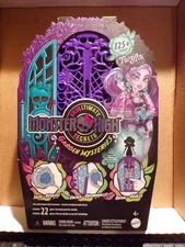 Monster High Skulltimate Secrets Garden Mysteries-Twyla
