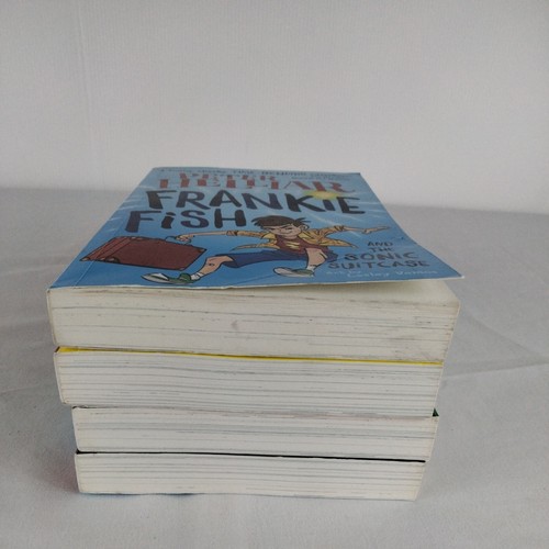 Frankie Fish Books 1-4 Paperbacks By Peter Helliar. Time Travel Kids Fiction - Picture 3 of 7