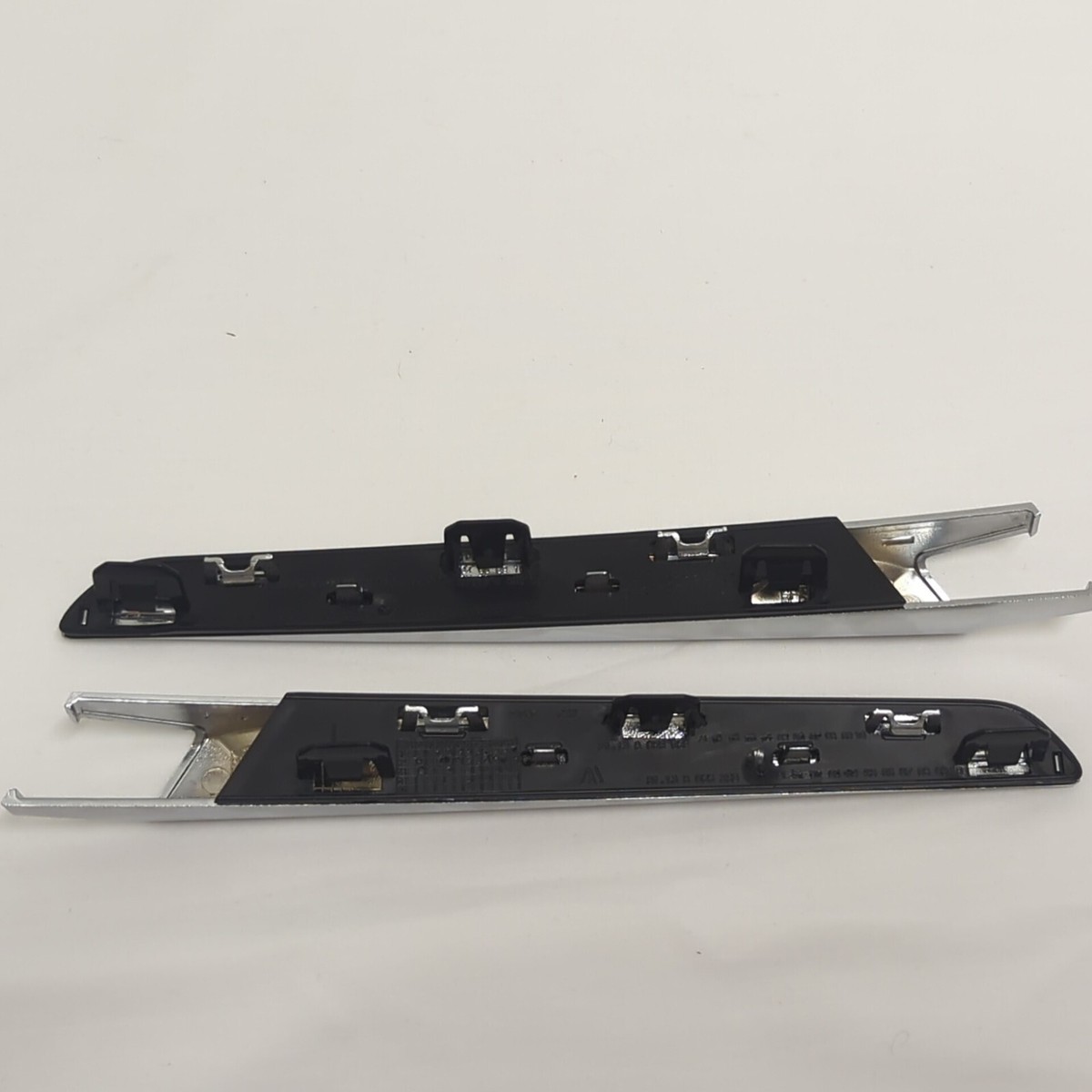 2015-2020 BMW M3 Fender Vent Grill Trim Genuine BMW 51138056059 