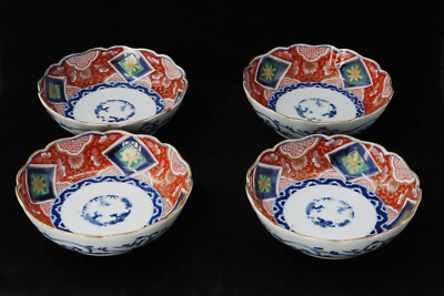 Antique Japan Imari 4 Scalloped Rim Bowls, 6''