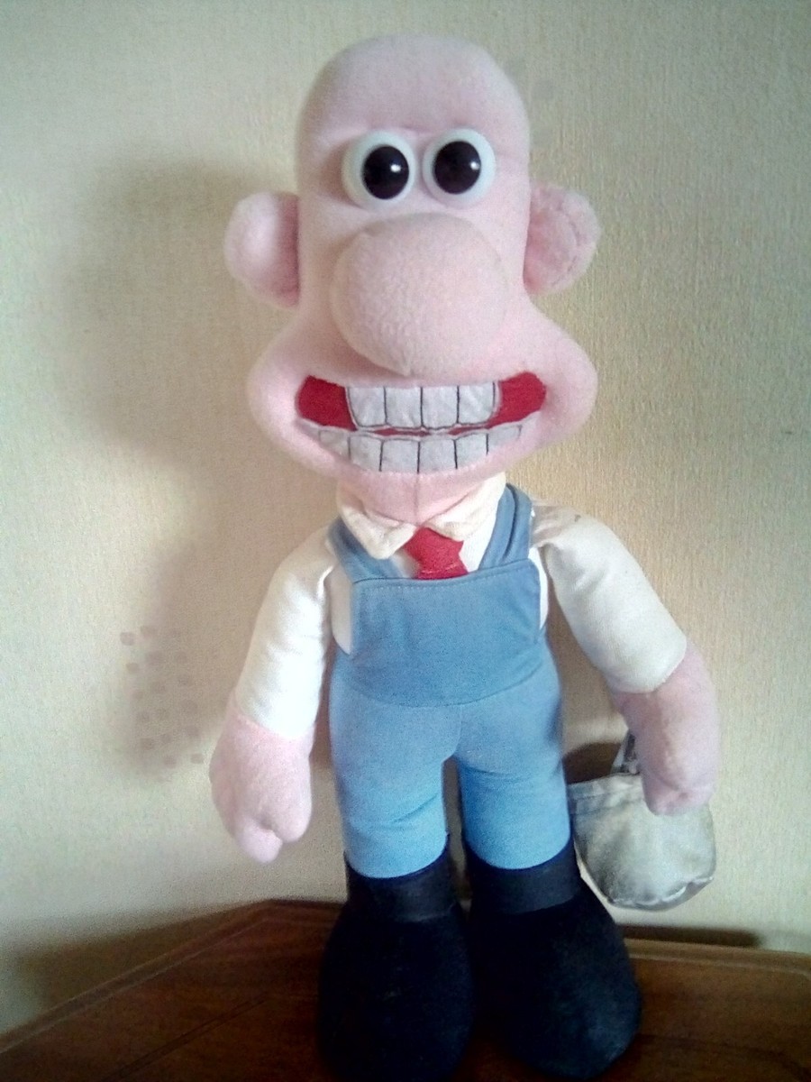 Wallace And Gromit Vintage WALLACE + Bucket Plush 14” Soft Toy