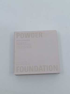 KYLIE COSMETICS Natural Blur Powder Foundation 1W (10g)