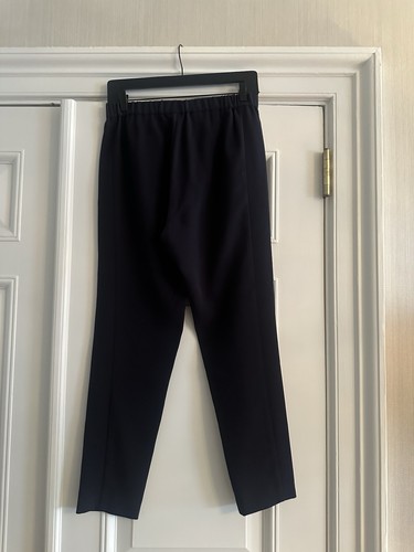 Theory women’s navy crepe trousers, size M - Picture 2 of 7