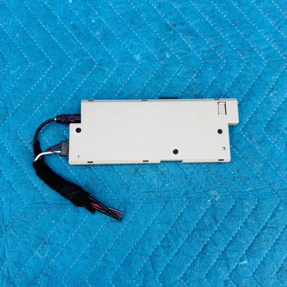 Unidad amplificadora de antena de radio BMW 650i 2012-2017 OEM AV926708401 Foto 4 de 4