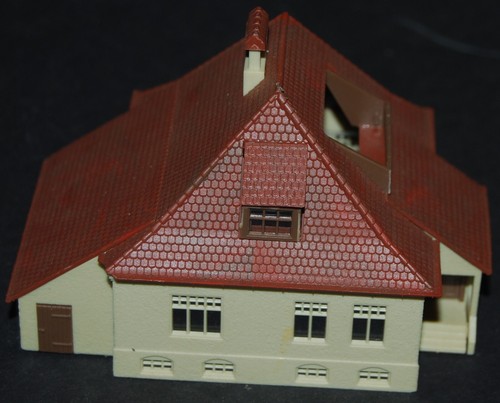 Faller Vollmer ? Villa Wohnhaus gebaut 1:87 H0