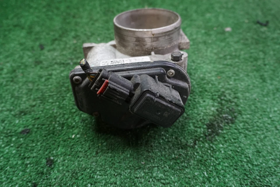 2011 FORD TAURUS 3.5 Throttle Body OEM 10166C108Q - Image 2 of 4