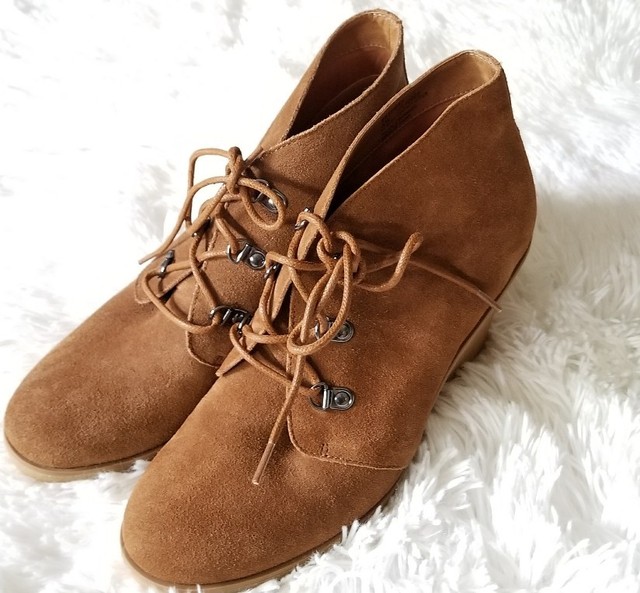 susina wedge bootie