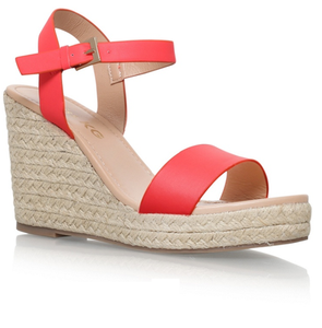 ladies pink wedges