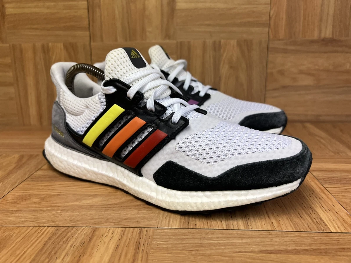 RARE Adidas Ultraboost S L Pride Men s Running Shoes White Black