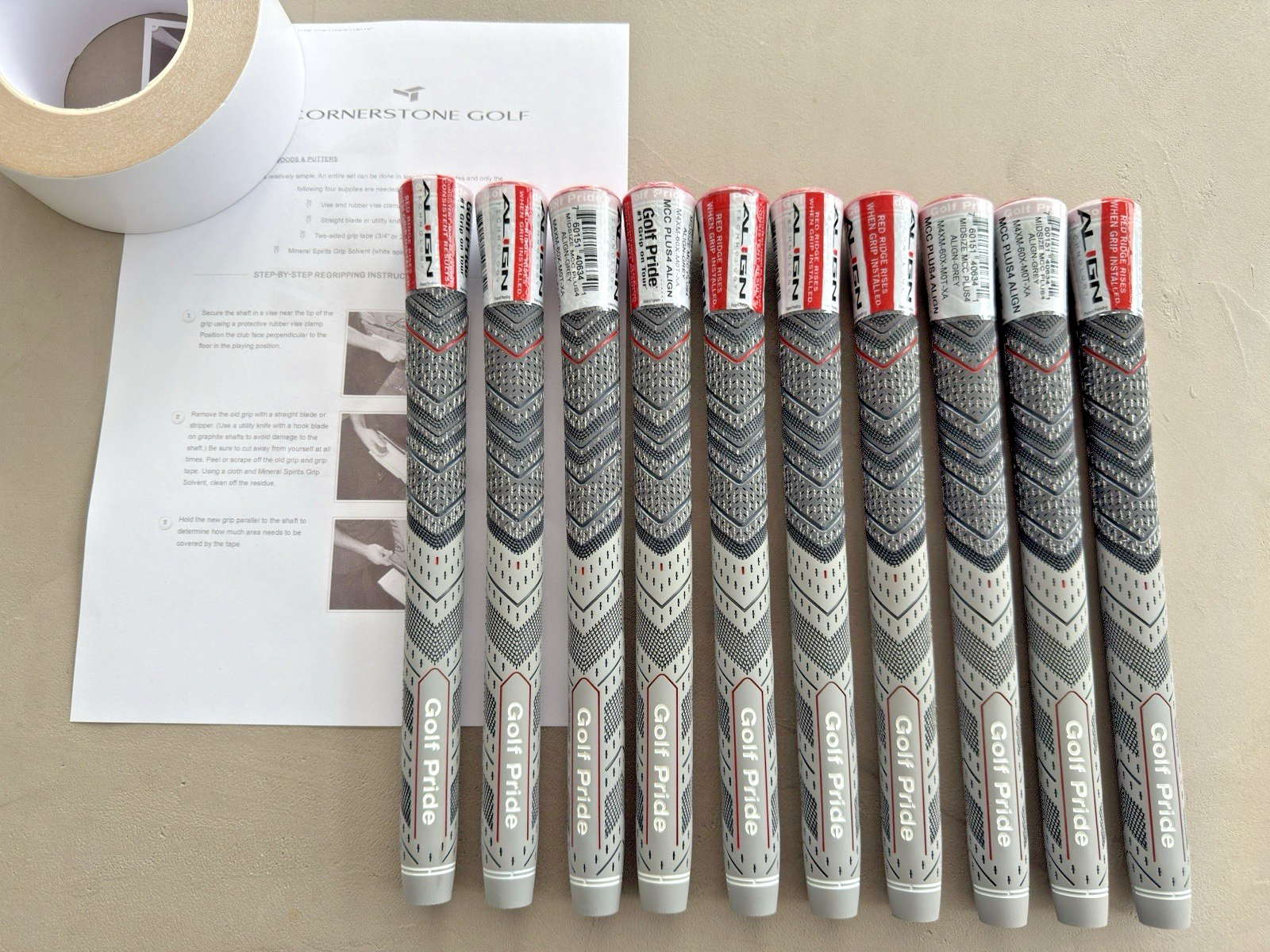 MCC PLUS 4 ALIGN Midsize golf grips x 10 with Tour tape and instructions