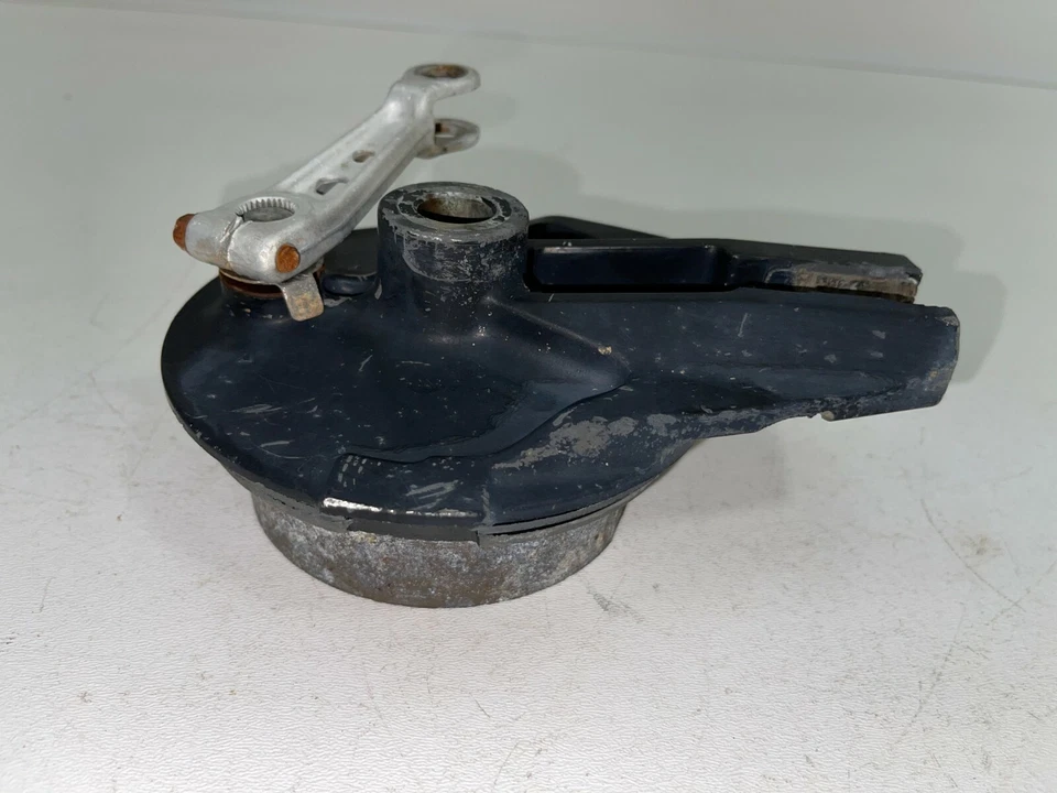 1984 83-87 HONDA XR500RR GENUINE REAR BRAKE PANEL - Изображение 2 из 4