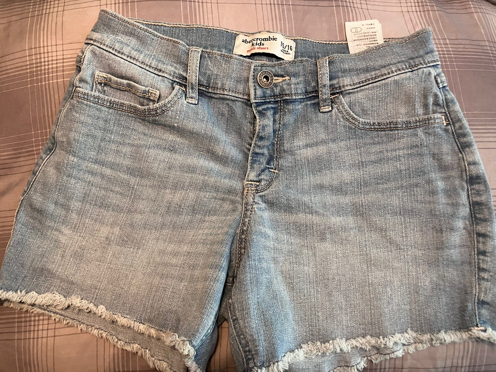 Picture 2 of 2